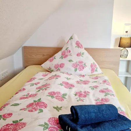 アパート Stylische Messewohnung ハノーファー